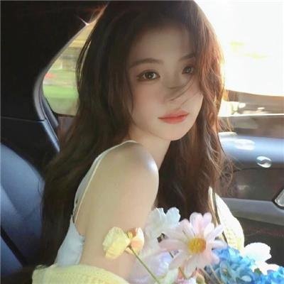 特莉丝坦娜海报